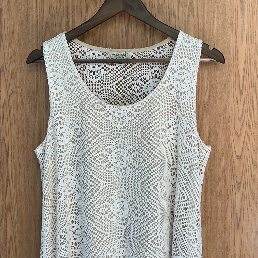 Sleeveless shift dress with crochet overlay